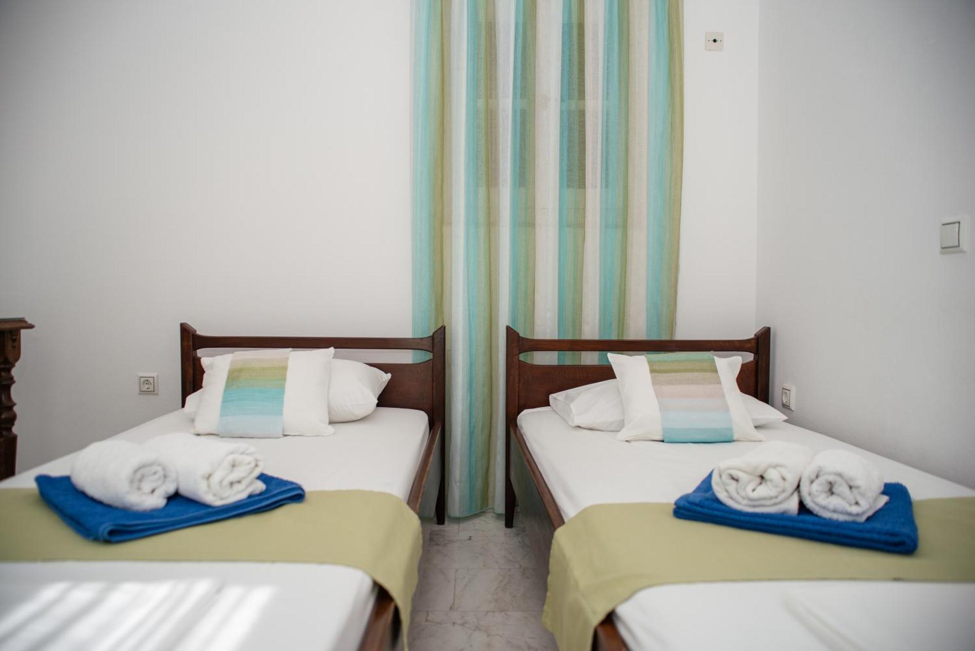 Adonis Hotel Naxos Apollon  Exterior photo